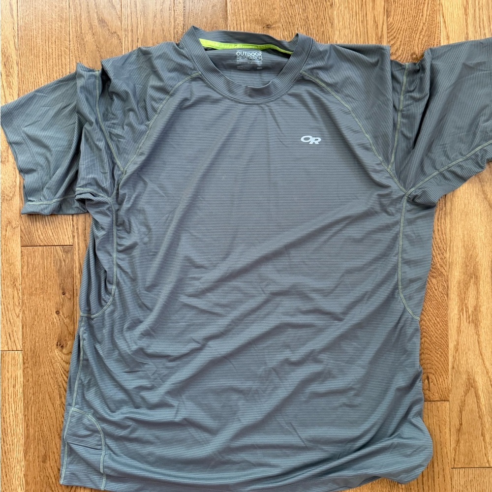 Men’s Outdoor Research Charcoal Active Tee, size XL